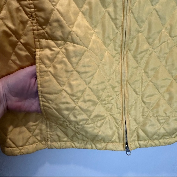 Barbour Quilted Yellow Vest with Contrast Dark Collar - Picture 8 of 11